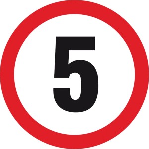 Anro „Ograniczenie prędkości do 5 km/h”. 330 x 330 mm (Płyta sztywna)