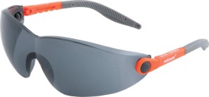 Okulary V6100 Ramki czarne/pomarańczowe, szkła dymione, niezaparowujące, niezarysowujące, zauszniki z regulacją