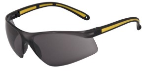 Okulary M8100 Lekkie okulary ochronne, szerokie szkło z jednego kawałku, integrowany czarny nosek, zauszniki z miękkimi żółtymi częściami, niezaparowujące, niezarysowujące, żółte szkła