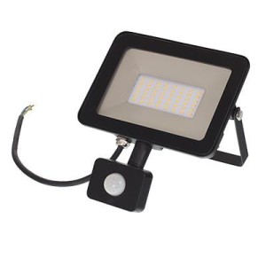 Naświetlacz LED 230V,  30W, BARWA CIEPŁA Z FOTOKOMÓRKĄ, SMD2835
