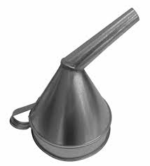 GMP lejek do paliwa metalowy krzywy