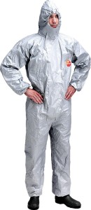 Kombinezon ochronny TYCHEM® F wykonany z materiału Tychem®. TYCH-F-CHA5S